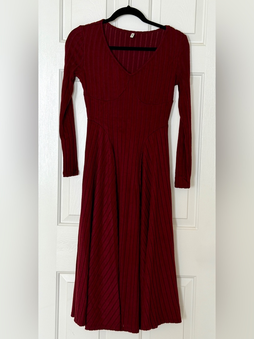 Halara Burgundy Ribbed Knit Fit & Flare Midi Dress Long Sleeve V-Neck XS - Picture 3 of 10